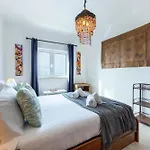 Heaven - Floor Seaview *