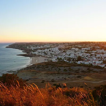 Apartment Heaven - Floor Seaview